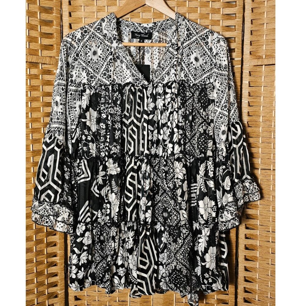 Young Threads J Habla Print Patch Tiered Tunic Blouse M NWT